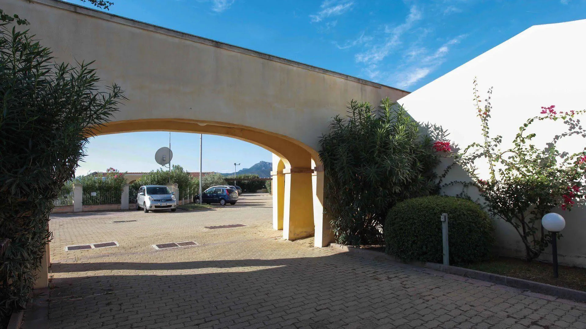 Home Mini Resort Capoterra Italien